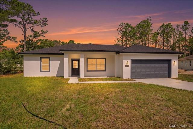 7712 N Tide Pt, Citrus Springs, FL 34434