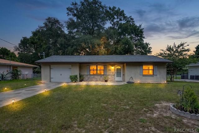 1108 W Bucknell Ave, Inverness, FL 34450