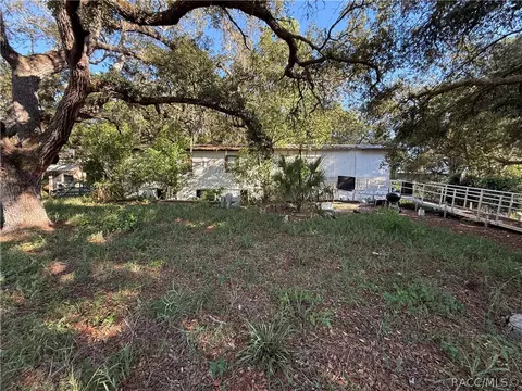 9610 New York Ave, Hudson, FL 34667