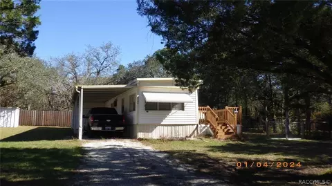 9105 S Breen Ter, Homosassa, FL 34446