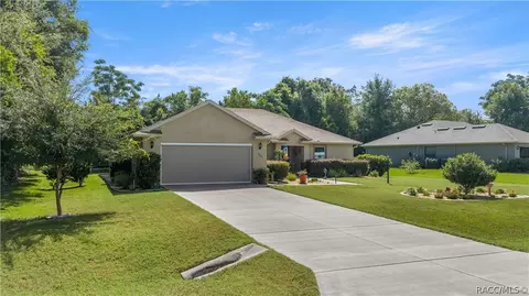 3125 N Canterbury Lake Dr, Hernando, FL 34442