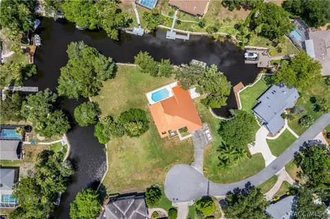 11649 W Clubview Dr, Homosassa, FL 34448