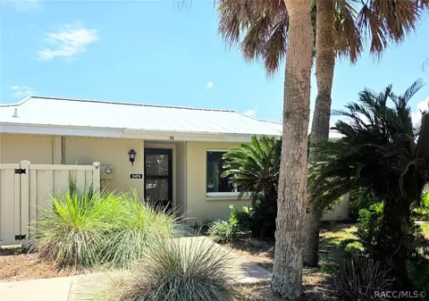 11474 W Bayshore Dr, Crystal River, FL 34429
