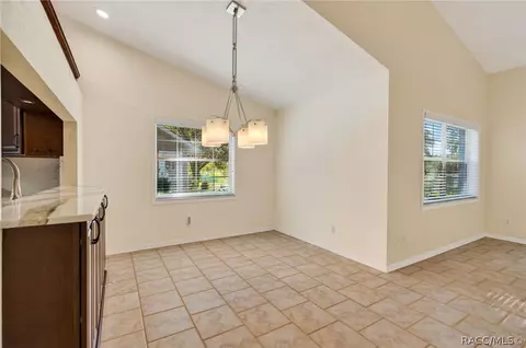 Dining - 1603 N Foxboro Loop, Crystal River, FL 34429 photo 2 of 3