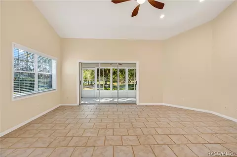 Living - 1603 N Foxboro Loop, Crystal River, FL 34429 photo 1 of 3