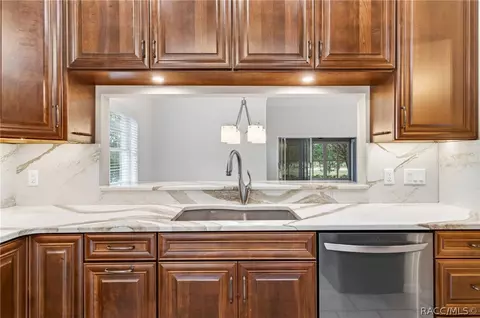 Kitchen - 1603 N Foxboro Loop, Crystal River, FL 34429 photo 1 of 5