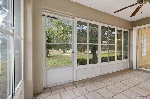 Exterior - 1603 N Foxboro Loop, Crystal River, FL 34429 photo 4 of 11