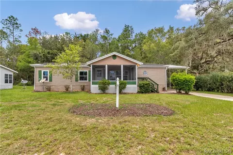 7899 W Fostoria Dr, Dunnellon, FL 34433