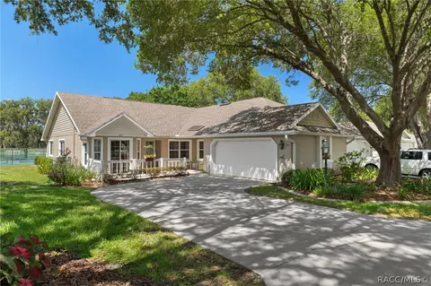 1615 N Foxboro Loop, Crystal River, FL 34429