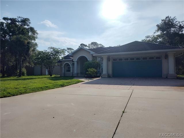 8139 N Marinazzo Ter, Crystal River, FL 34428