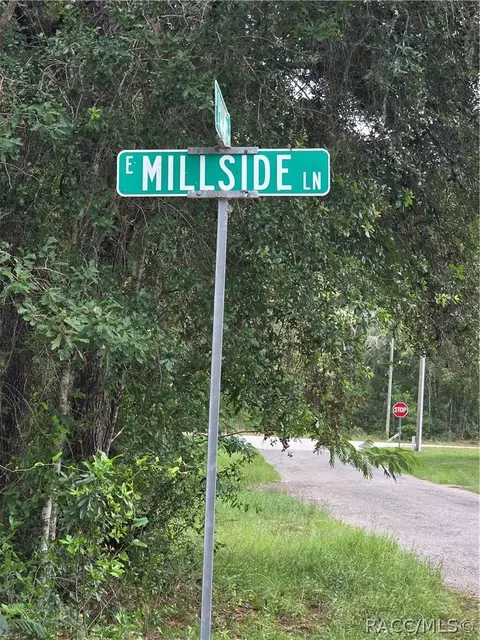 3211 E Millside Ln, Inverness, FL 34453 photo 2