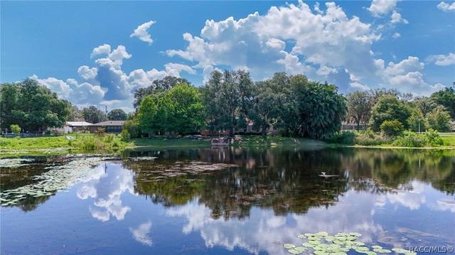 7735 E Allen Dr, Inverness, FL 34450