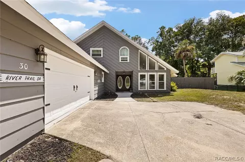 Exterior - 30 River Trail Dr, Inglis, FL 34449 photo 15 of 18