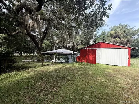 Exterior - 271 Hudson St, Inglis, FL 34449 photo 5 of 11