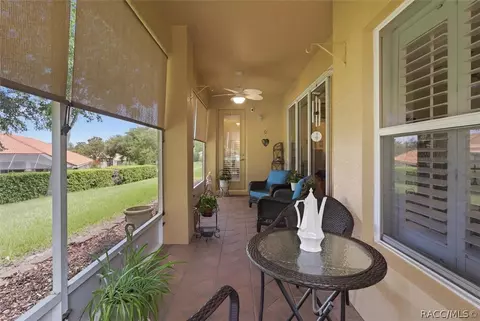 Exterior - 984 W Silver Meadow Loop, Hernando, FL 34442 photo 8 of 10