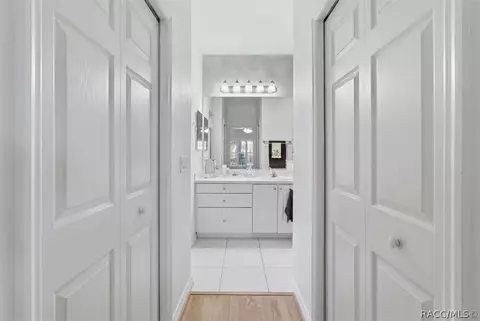 Entry Way - 984 W Silver Meadow Loop, Hernando, FL 34442 photo 3 of 3
