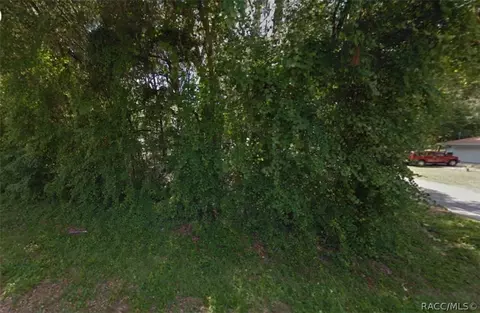 6856 E Red Robin Ln, Inverness, FL 34452