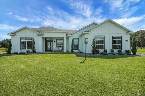 10757 County Road 223 Rd, Oxford, FL 34484