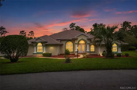 5 Zinnias Ct, Homosassa, FL 34446