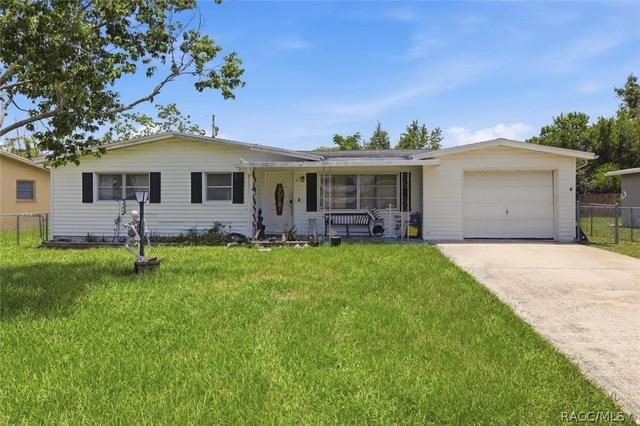 53 S Fillmore St, Beverly Hills, FL 34465