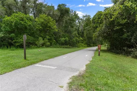 4855 N Highland Park Dr, Hernando, FL 34442 photo 6