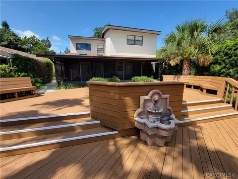 11671 W Riverhaven Dr, Homosassa, FL 34448