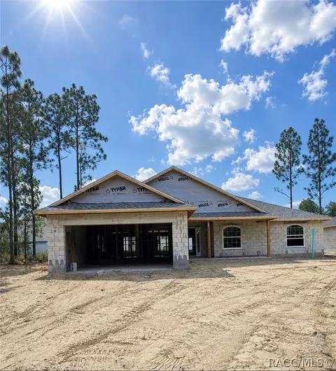 8441 N Inca Way, Dunnellon, FL 34434