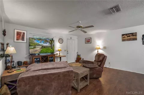 Living - 7112 N Croton Pt, Hernando, FL 34442 photo 1 of 2
