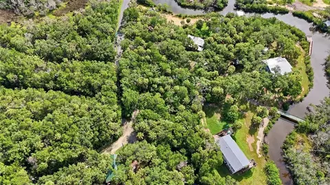 1114 S Urchin Pt, Crystal River, FL 34429 photo 6