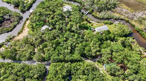 1114 S Urchin Pt, Crystal River, FL 34429 photo 8
