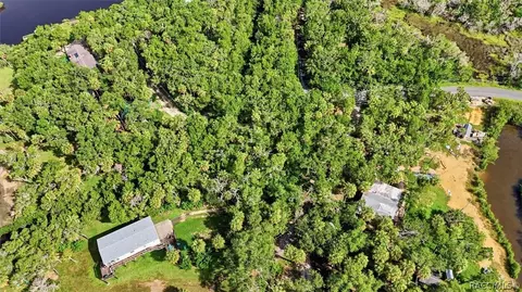 1114 S Urchin Pt, Crystal River, FL 34429 photo 5