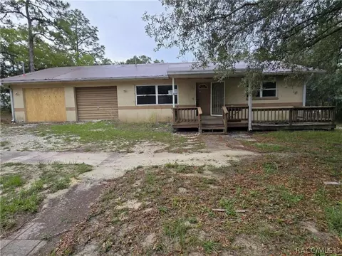 4711 S Hawkdale Pt, Lecanto, FL 34461