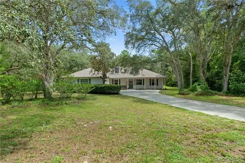 3329 W Danny Ct, Beverly Hills, FL 34465