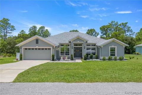 84 Vinca St, Homosassa, FL 34446