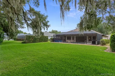 Exterior - 3116 N Stratham Pt, Hernando, FL 34442 photo 9 of 15