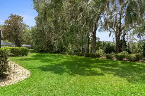 Exterior - 3116 N Stratham Pt, Hernando, FL 34442 photo 7 of 15