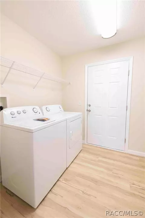 2270 Suanee Ave, Eustis, FL 32726 photo 9