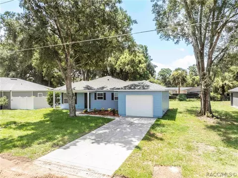 2270 Suanee Ave, Eustis, FL 32726 photo 2