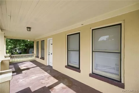 Exterior - 818 NE 9th Ave, Ocala, FL 34470 photo 8 of 8