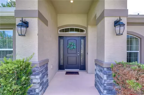Entry Way - 3358 Ponytail Ct, Spring Hill, FL 34609 photo 3 of 3