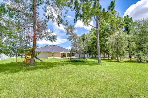Exterior - 3358 Ponytail Ct, Spring Hill, FL 34609 photo 8 of 12