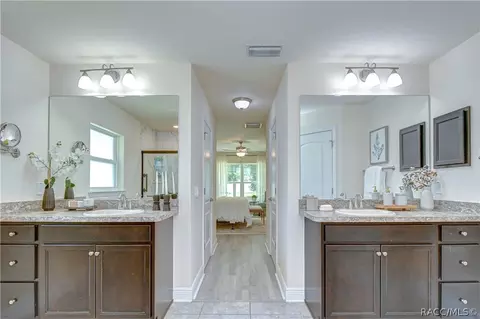 Entry Way - 3358 Ponytail Ct, Spring Hill, FL 34609 photo 1 of 3