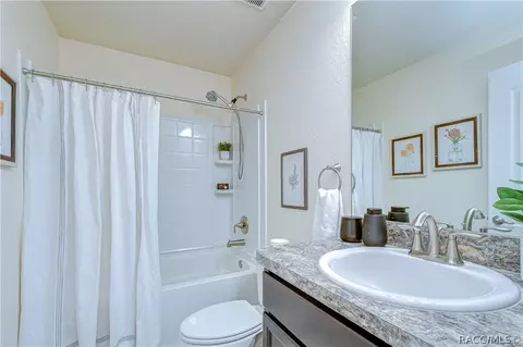 Bath - 3358 Ponytail Ct, Spring Hill, FL 34609 photo 3 of 3