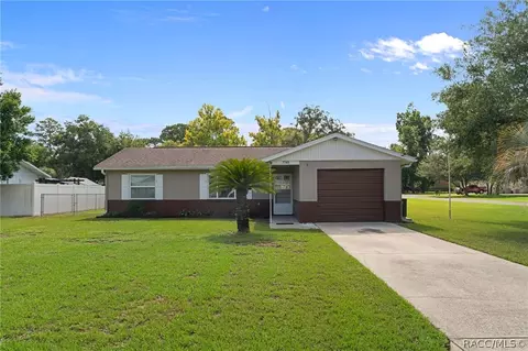 7740 W Solar Pl, Homosassa, FL 34448