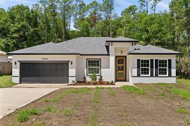 6097 N Darlington Dr, Citrus Springs, FL 34434