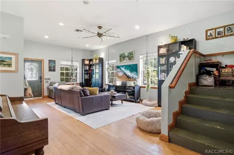 Living - 512 SE 9th St, Ocala, FL 34471 photo 5 of 5