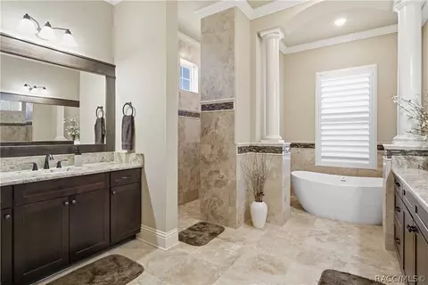 Bath - 1999 N Buckmeadow Loop, Hernando, FL 34442 photo 3 of 9