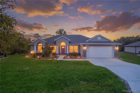 31 Dahlia Ct N, Homosassa, FL 34446