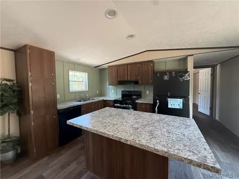 549 W W Kuhns Ln, Lecanto, FL 34461