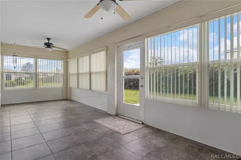 Exterior - 3676 E Ibis Cove Ct, Hernando, FL 34442 photo 4 of 8